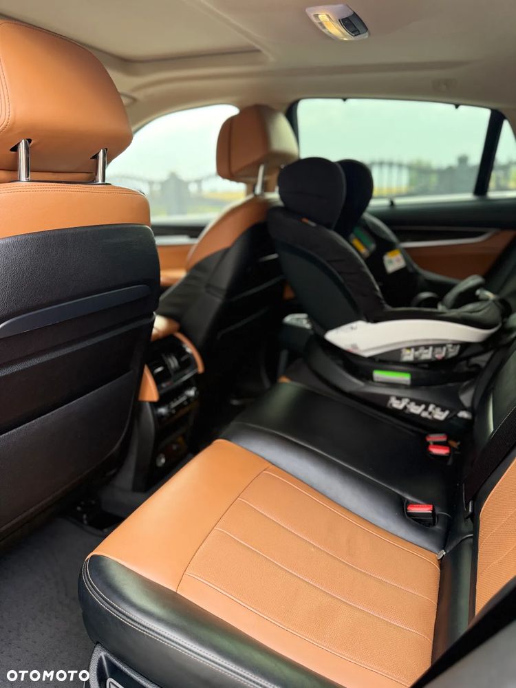 BMW X6 xDrive35i - 15