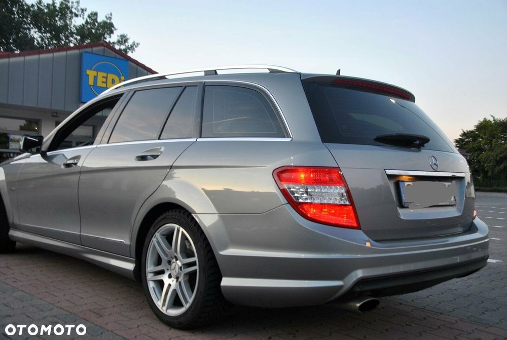 Mercedes-Benz Klasa C 220 CDI DPF Automatik Avantgarde - 2