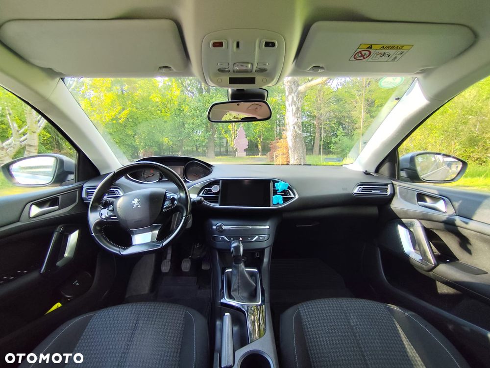 Peugeot 308 - 12