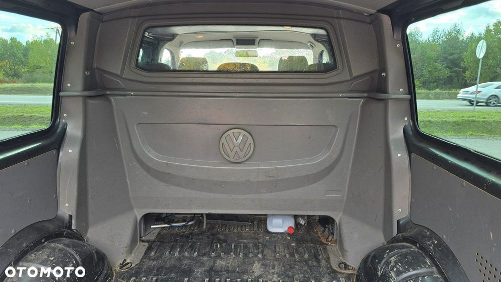 Volkswagen Transporter - 24