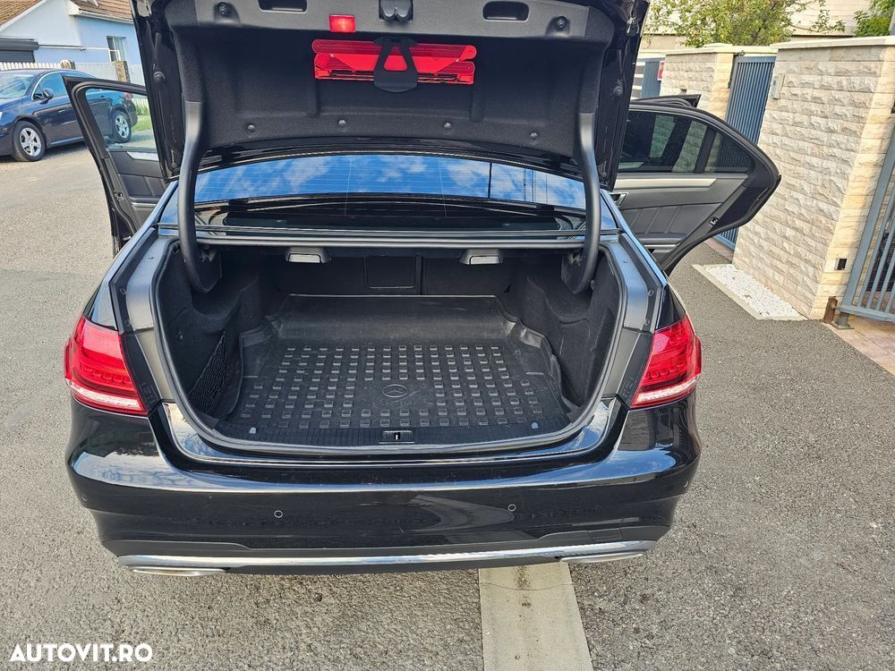 Mercedes-Benz E 350 BlueTEC 4MATIC - 16