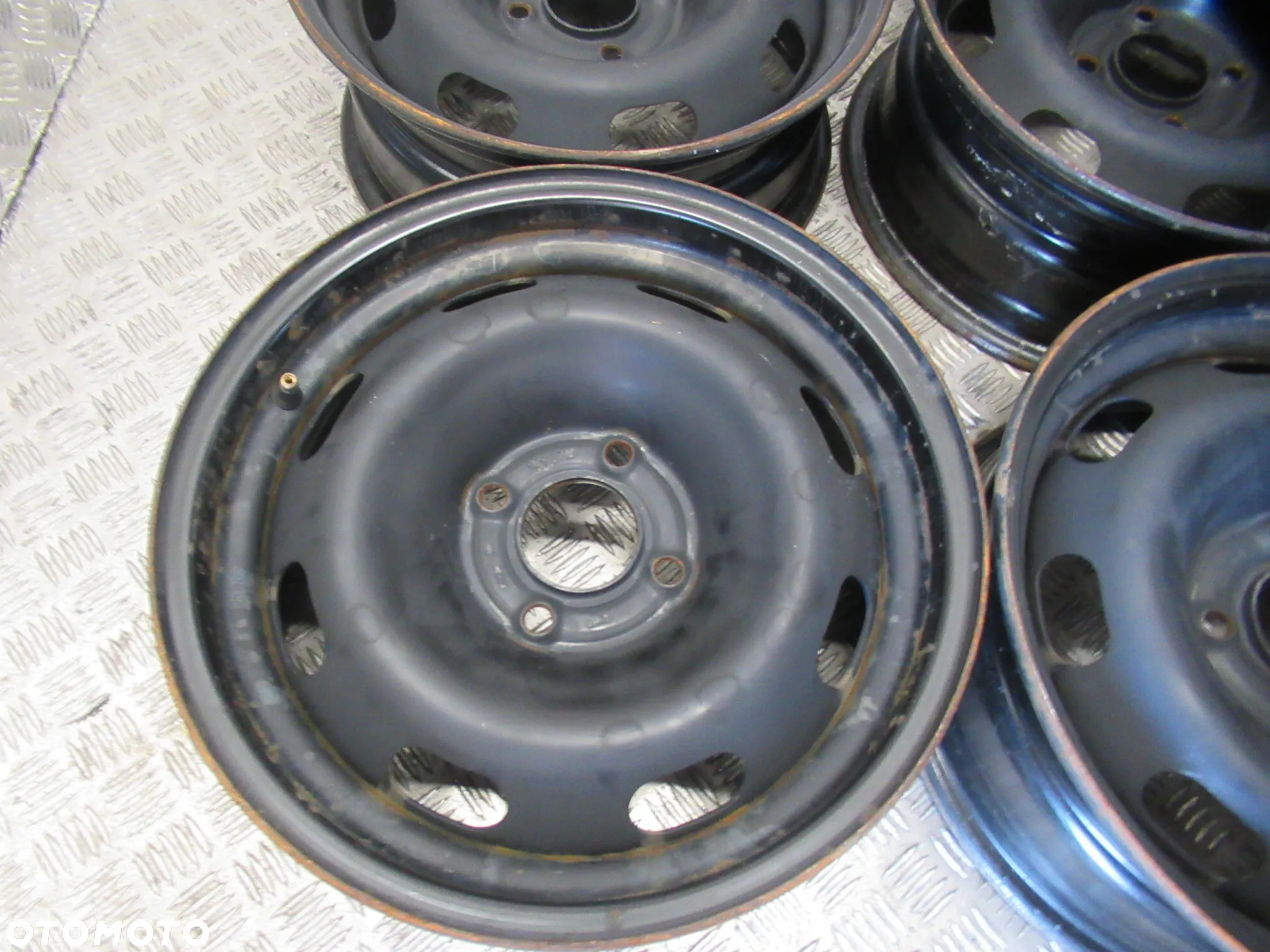 Felgi Corsa F Crossland X Peugeot 2008 207 208 Citroen C2 C3 C4 DS3 6,5Jx15 et20 4x108 - 3