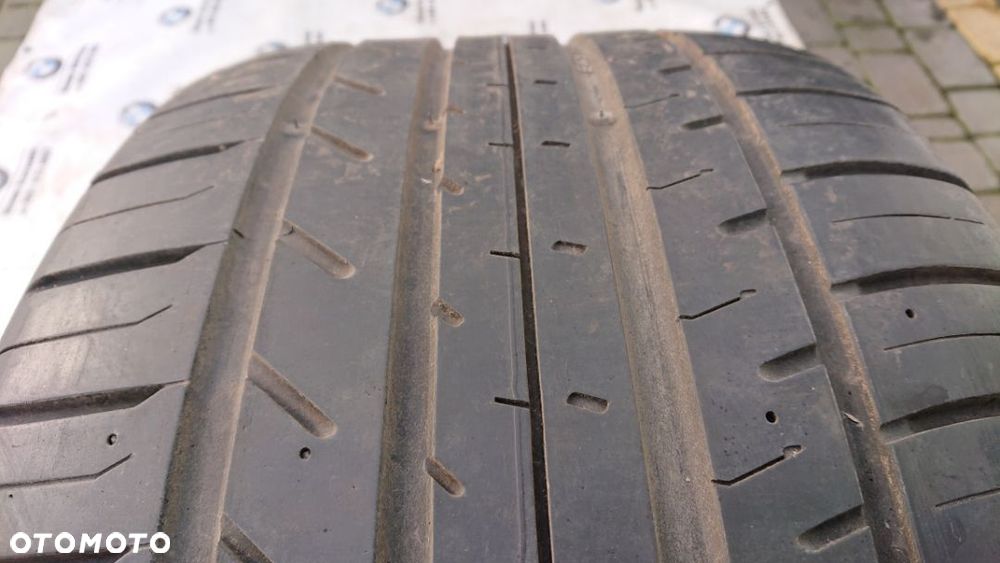 Opona Kumho ECSTA LE Sport 285/35/19  5mm - 7