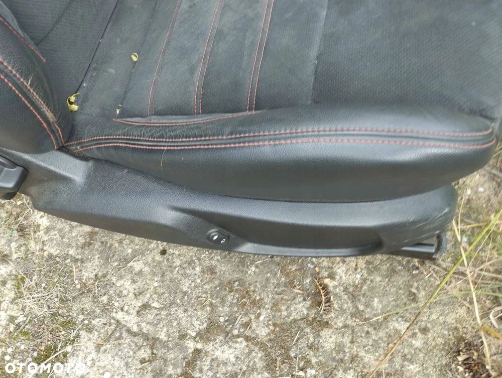 komplet foteli alcantara z czerwoną nitką ford mondeo mk4 - 4