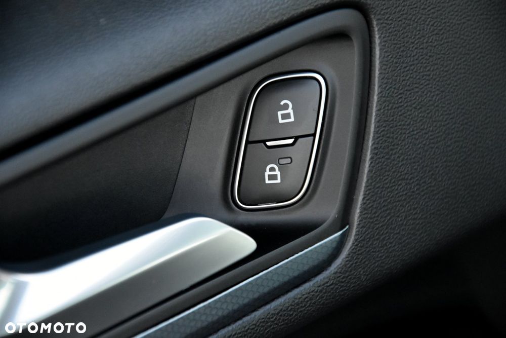 Ford Focus 1.0 EcoBoost Hybrid ACTIVE STYLE - 20