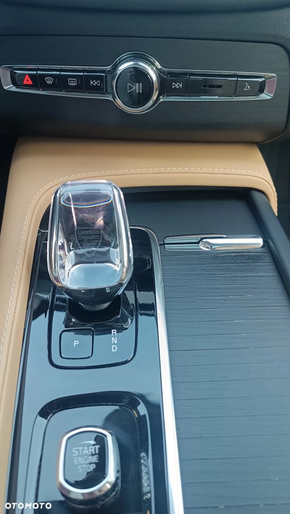 Volvo XC 90 B5 D AWD Ultimate Bright 7os - 23