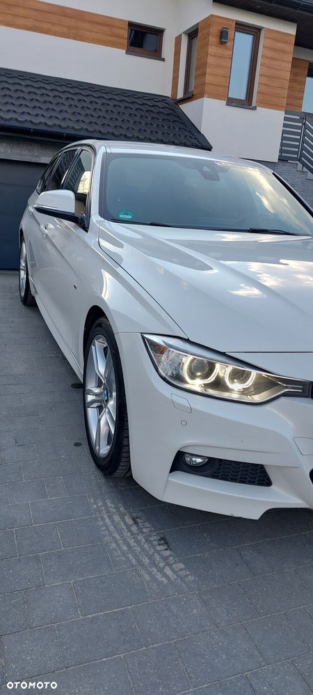 BMW Seria 3 325d Sport-Aut - 29