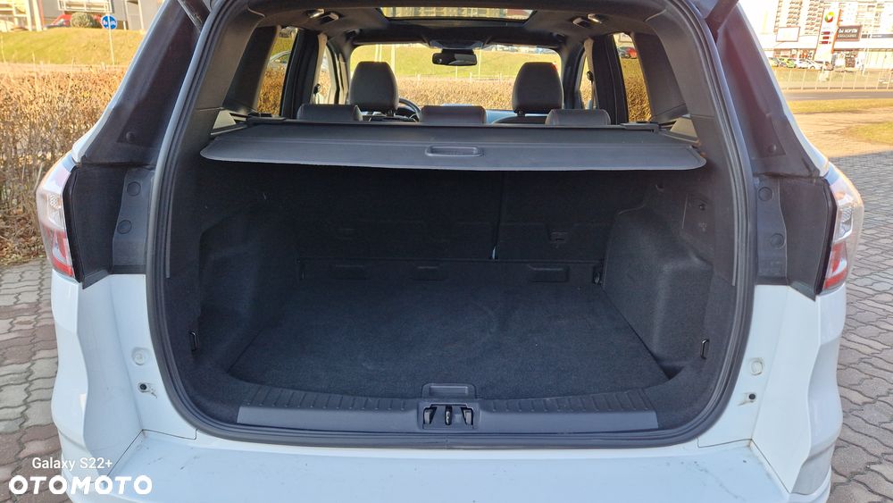 Ford Kuga 1.5 EcoBoost 2x4 ST-Line - 25