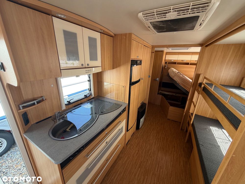 Dethleffs Camper - 11