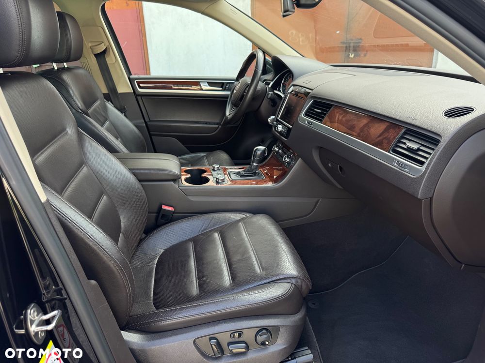 Volkswagen Touareg 3.0 V6 TDI BMT - 6