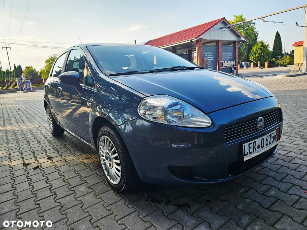 Fiat Punto - 16