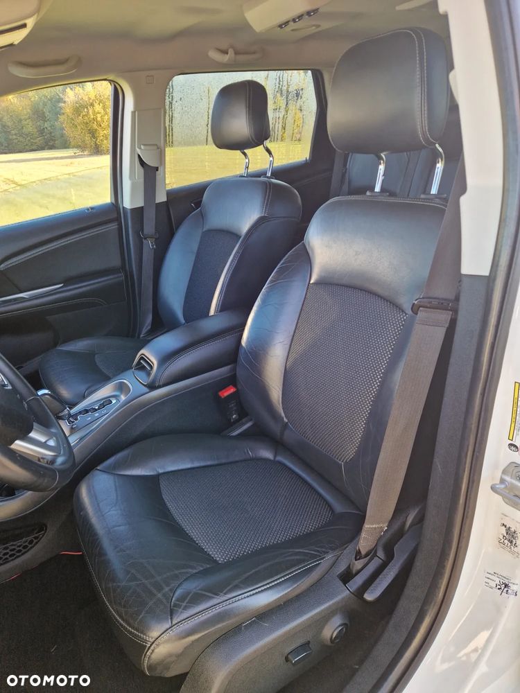 Dodge Journey - 14