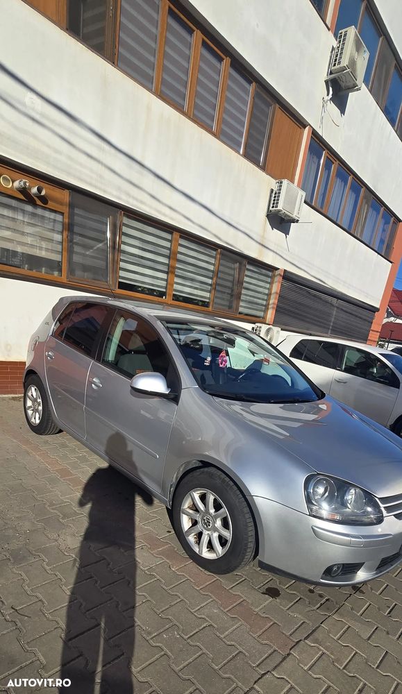 VOLKSWAGEN Golf 2006 — imagine 3