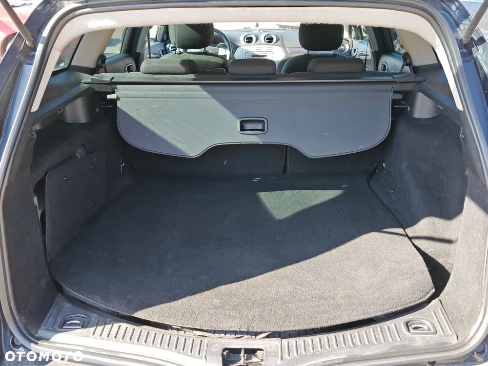 Ford Mondeo SW 1.8 TDCi Gold X - 21