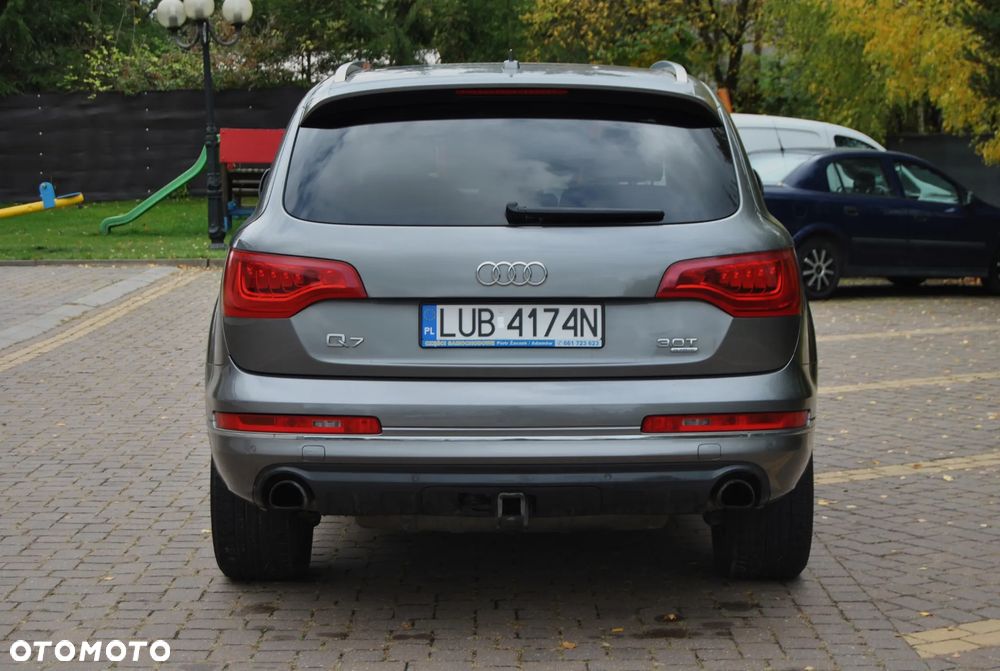 Audi Q7 3.0 TFSI Quattro Tiptronic - 25