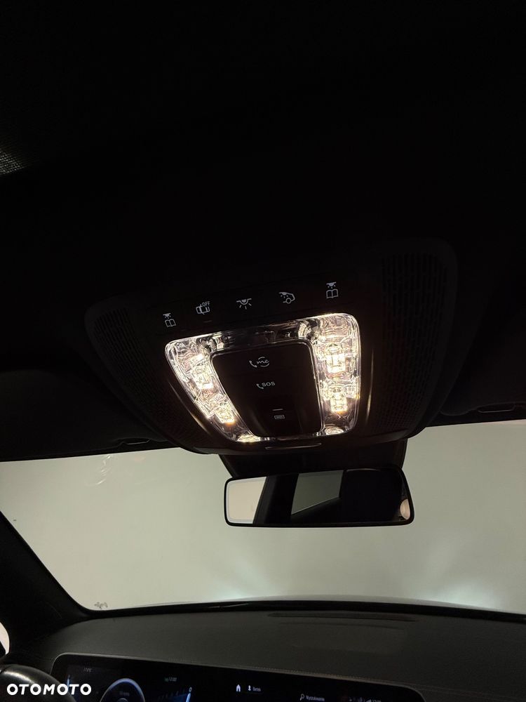 Mercedes-Benz Klasa A AMG 35 4Matic AMG Speedshift DCT 7G - 22