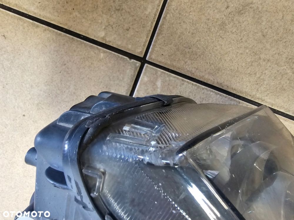 LAMPA LEWY PRZÓD SKODA OCTAVIA III 3 EU - 3