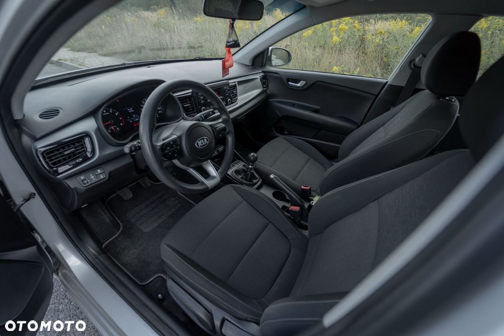 Kia Rio - 29