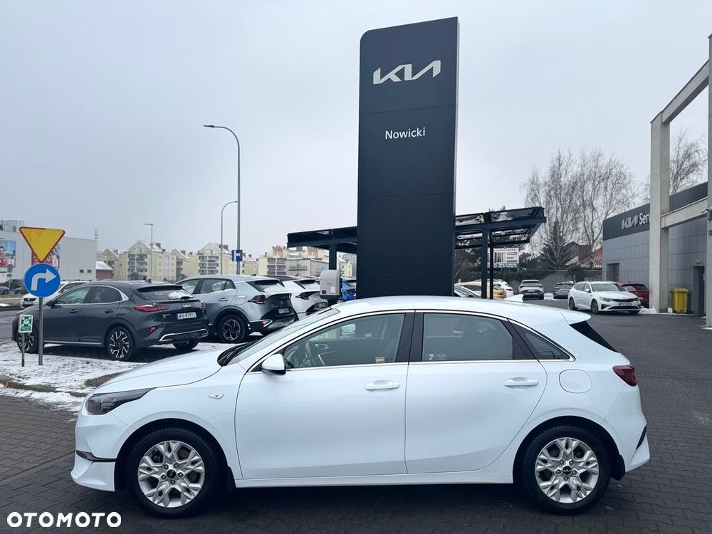 Kia Ceed 1.5 T-GDI M - 2