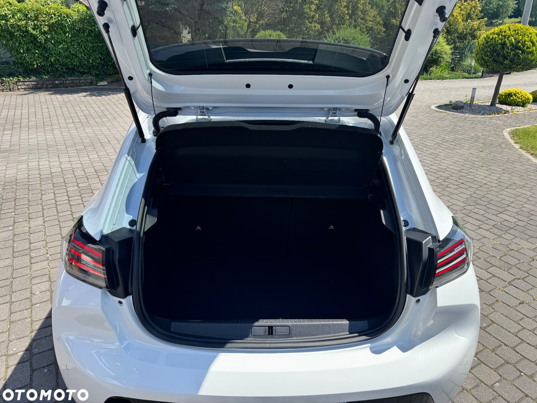 Peugeot 208 PureTech 100 Active Pack - 15