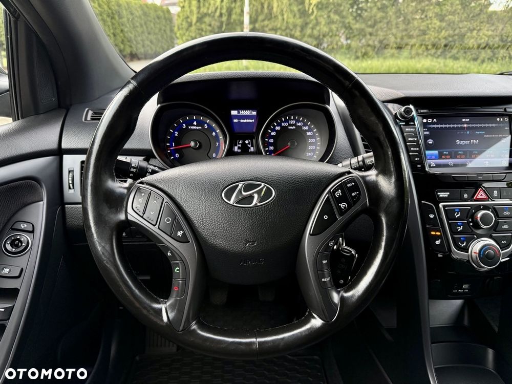 Hyundai i30 1.4 Premium - 21