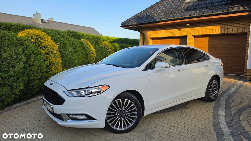 Ford Fusion 2.0 EcoBoost Titanium - 10
