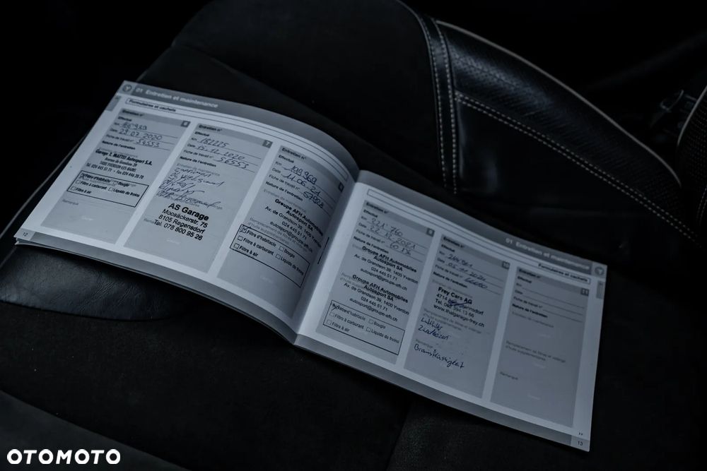 Volvo V40 T4 R Design - 37