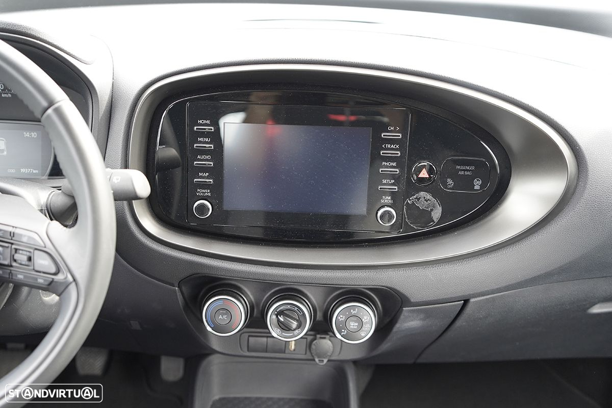 Toyota Aygo 1.0 X-Play - 7