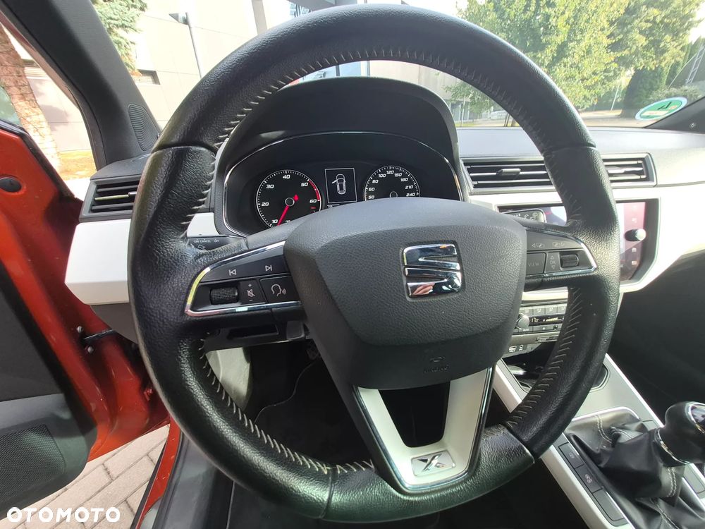 Seat Arona 1.6 TDI XCELLENCE - 10