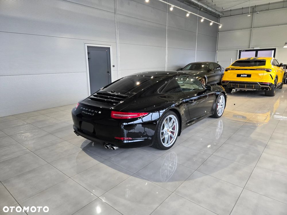 Porsche 911 Carrera S PDK - 3