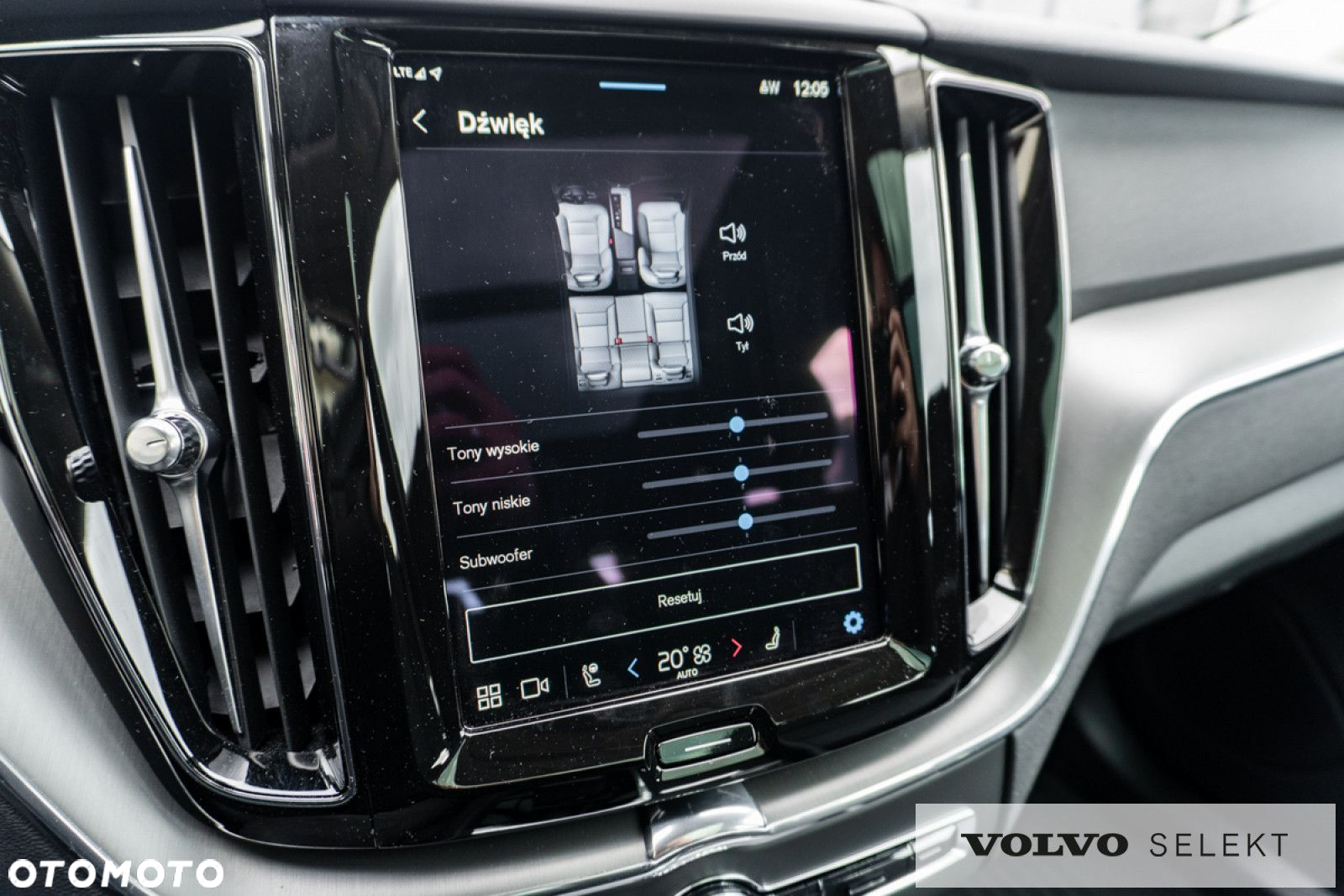 Volvo XC 60 - 29