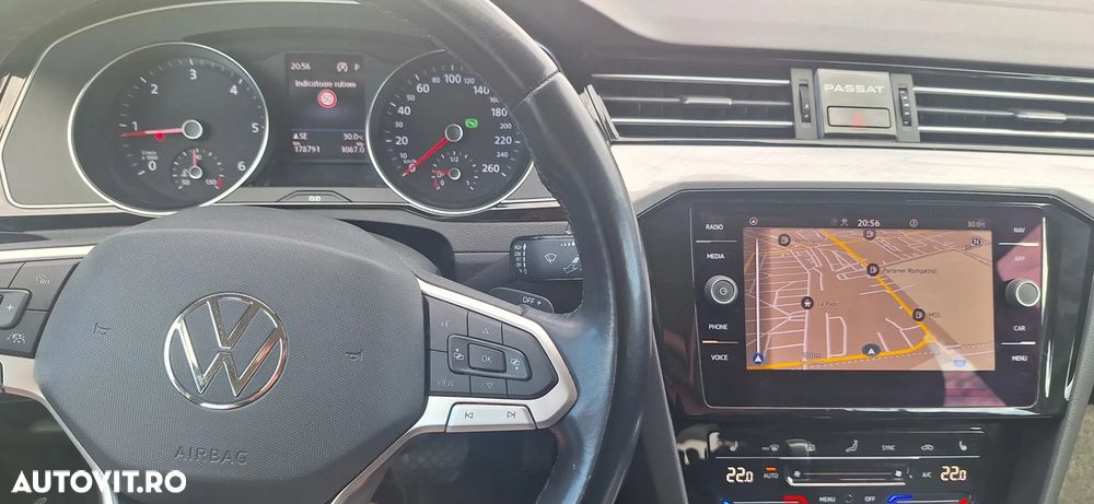 VOLKSWAGEN Passat 2021 — imagine 11