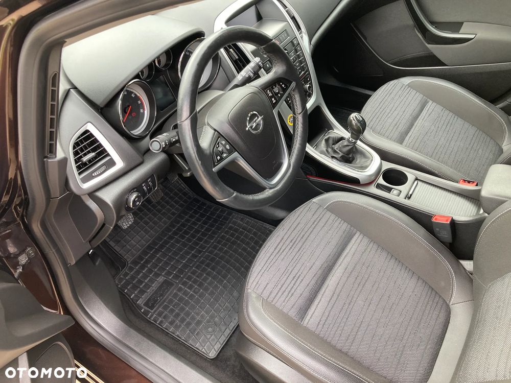 Opel Astra 1.4 T Cosmo EU6 - 12