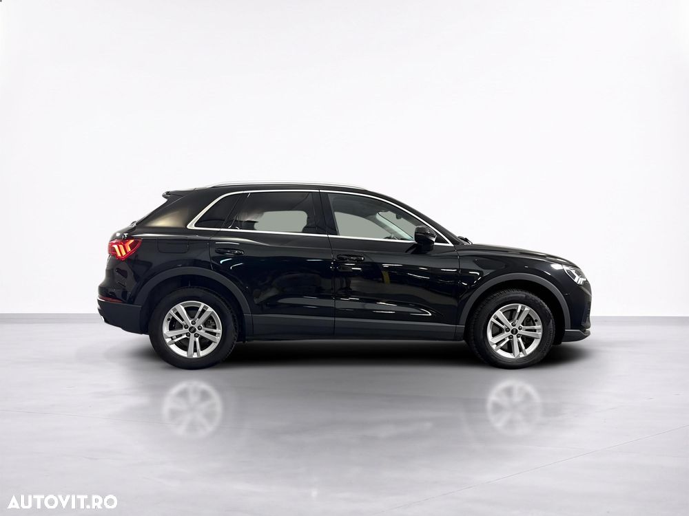 Audi Q3 45 TFSIe S tronic - 7