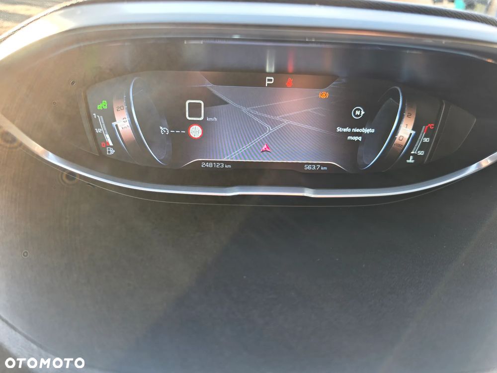 Peugeot 3008 - 15