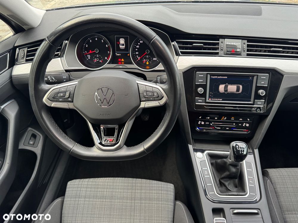 Volkswagen Passat 1.5 TSI EVO Business - 21
