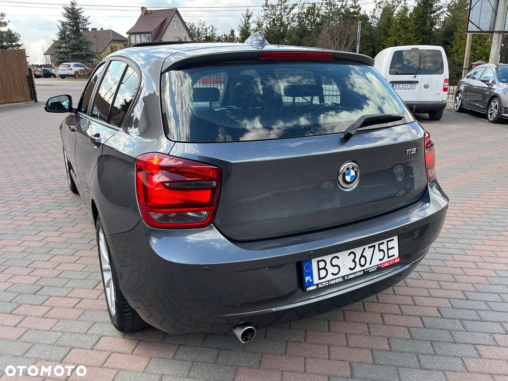 BMW Seria 1 116i Sport Line - 11