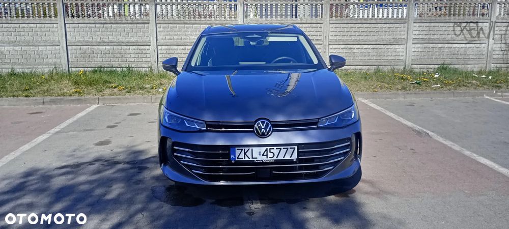 Volkswagen Passat - 9