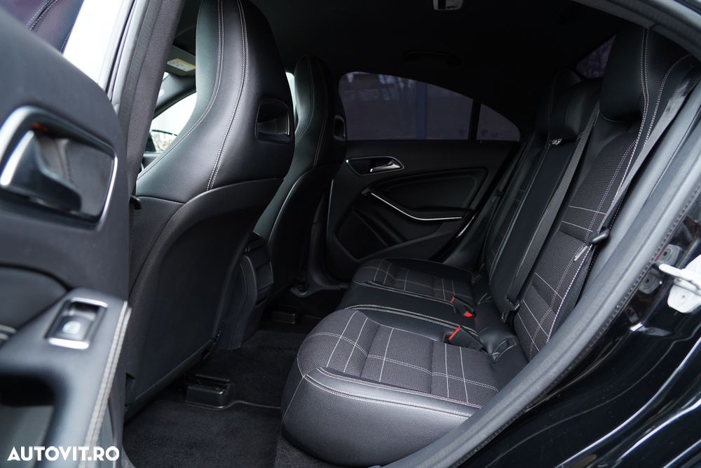 Mercedes-Benz CLA 220 d 4MATIC 7G-DCT Peak Edition - 19