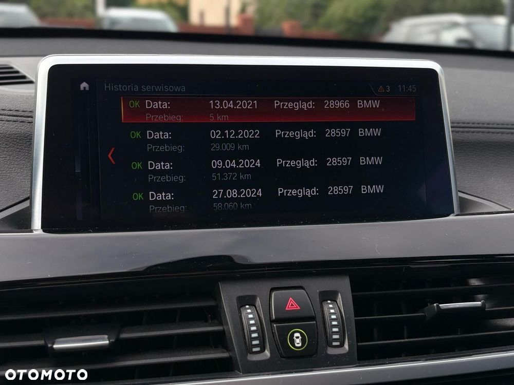 BMW X1 sDrive18i Sport Line - 9