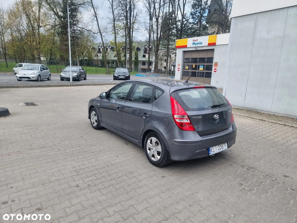 Hyundai i30 1.6 CRDi Comfort - 3