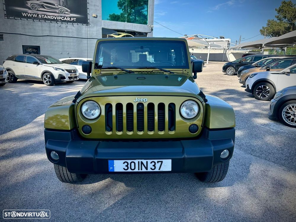 Jeep Wrangler Unlimited - 2