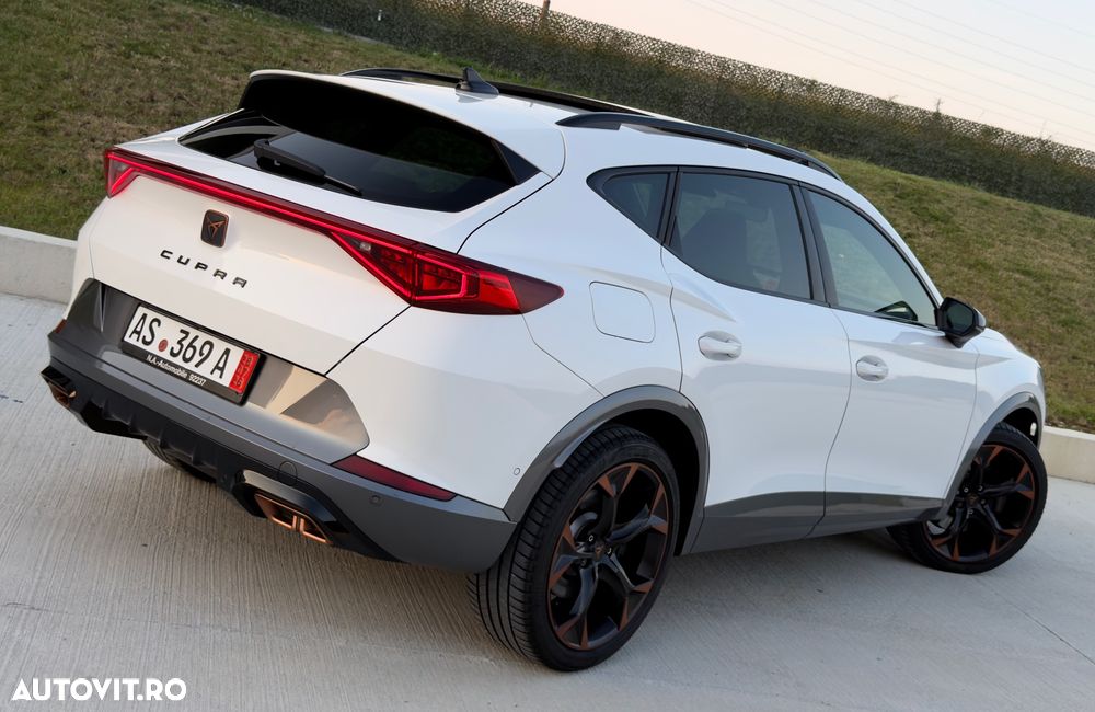 Cupra Formentor VZ 1.4 e-Hybrid DSG Tribe Edition - 4