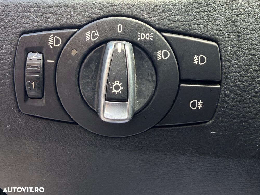 BMW X1 sDrive18d xLine - 20