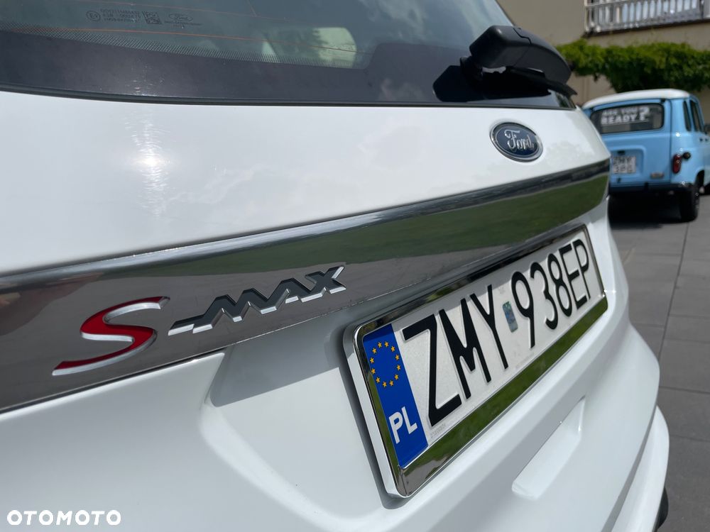 Ford S-Max - 22