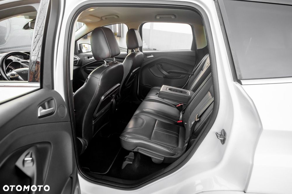 Ford Kuga 2.0 TDCi 4x4 Titanium - 18