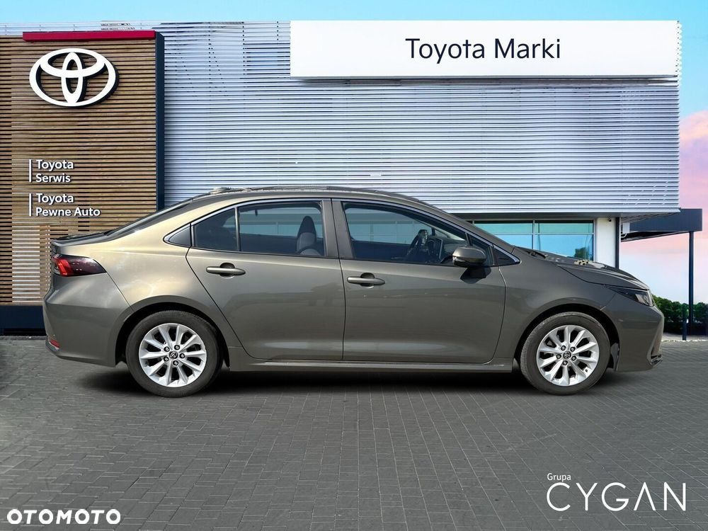 Toyota Corolla - 6