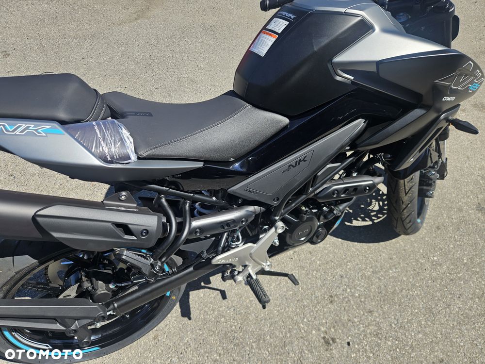CFMoto NK - 10