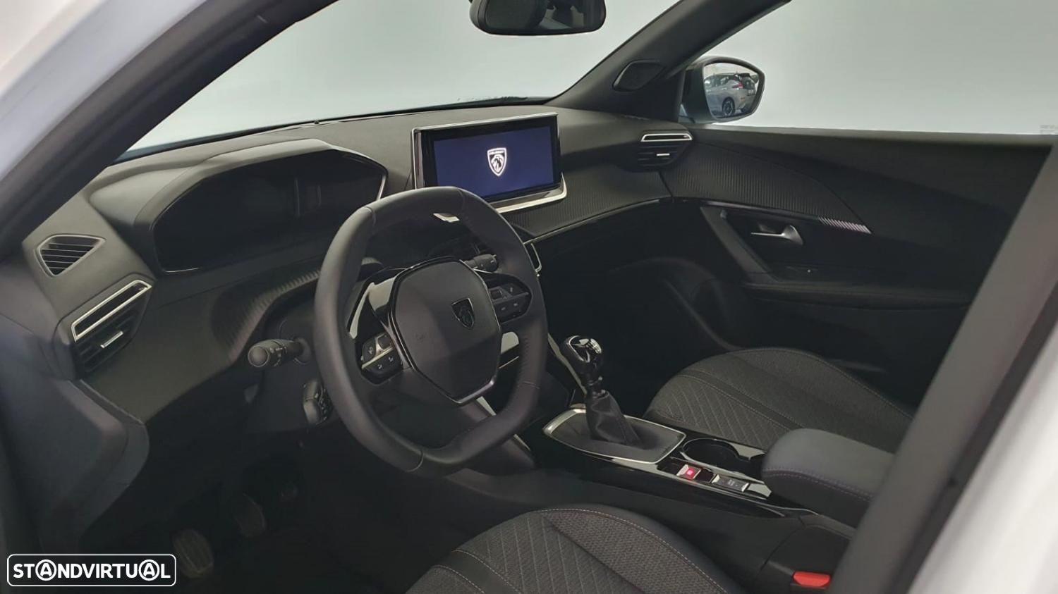 Peugeot 2008 1.2 PureTech Allure - 15