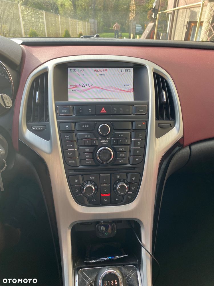 Opel Astra IV GTC 2.0 CDTI Sport S&S - 11